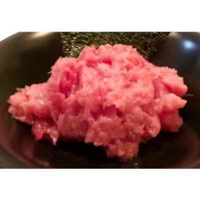 GSK1 MINAMI MAGURONEGITORO FROZEN FARMED SHOUTHERN BLUEFIN TUNABLOCK Thunnus maccoyii.png