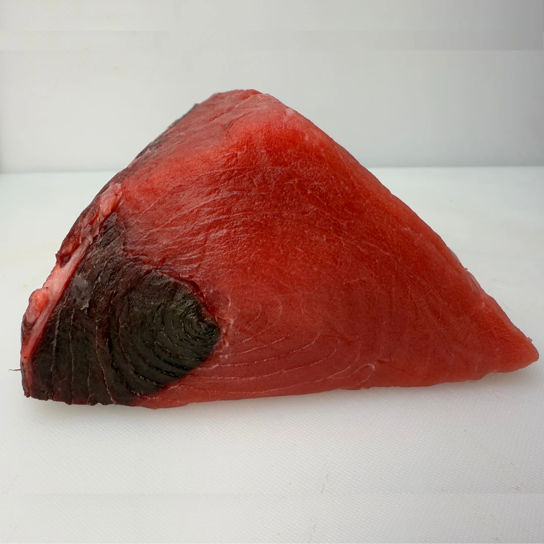 HONMAGURO AKAMI AAA - (LEAN) FRESH FARMED BLUEFIN TUNA - Thunnus orientalis.png