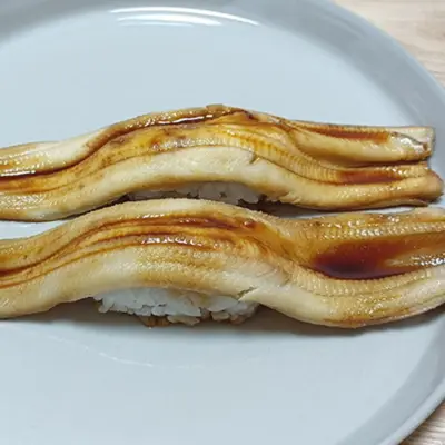 Wild Conger Eel (Anago) _ Fresh _ Japan (2).png