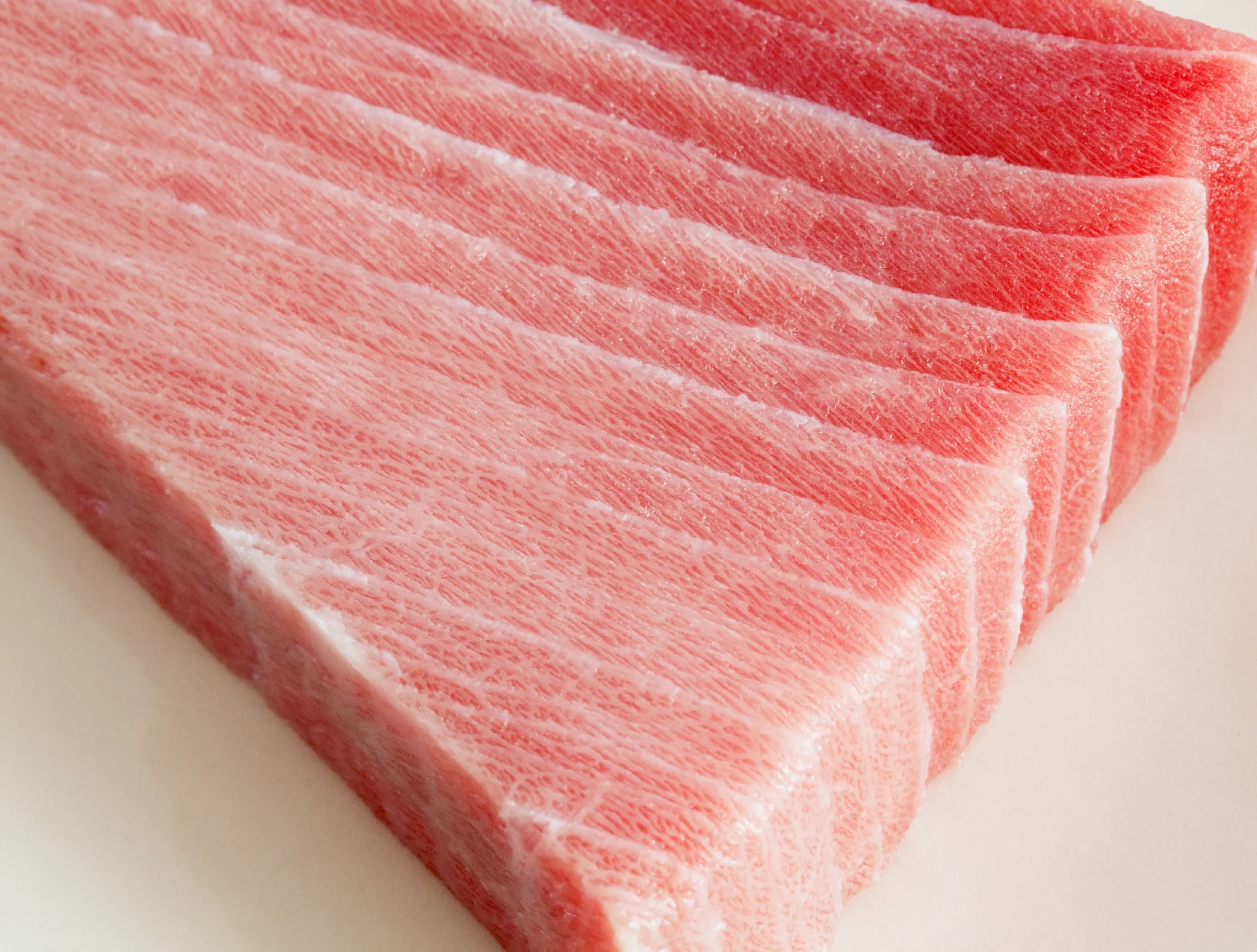 super-frozen-bluefin-tuna-chu-toro-sashimi-quality-0-5lbs_1.webp