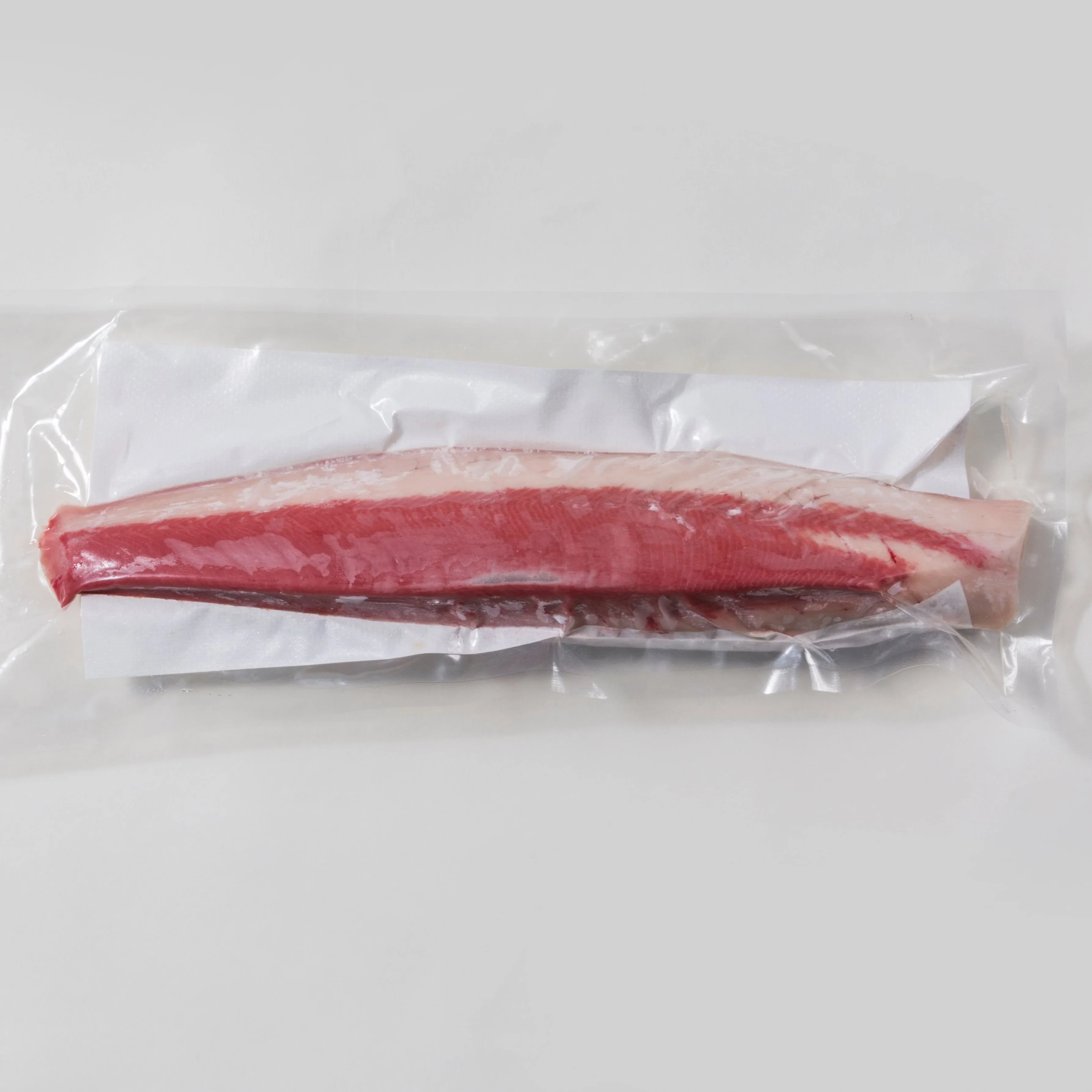 frozen-hamachi-loin-sashimi-quality-1-75-lb_3.webp