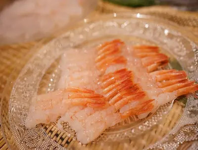 frozen-ama-ebi-peeled-30-pc_2.webp
