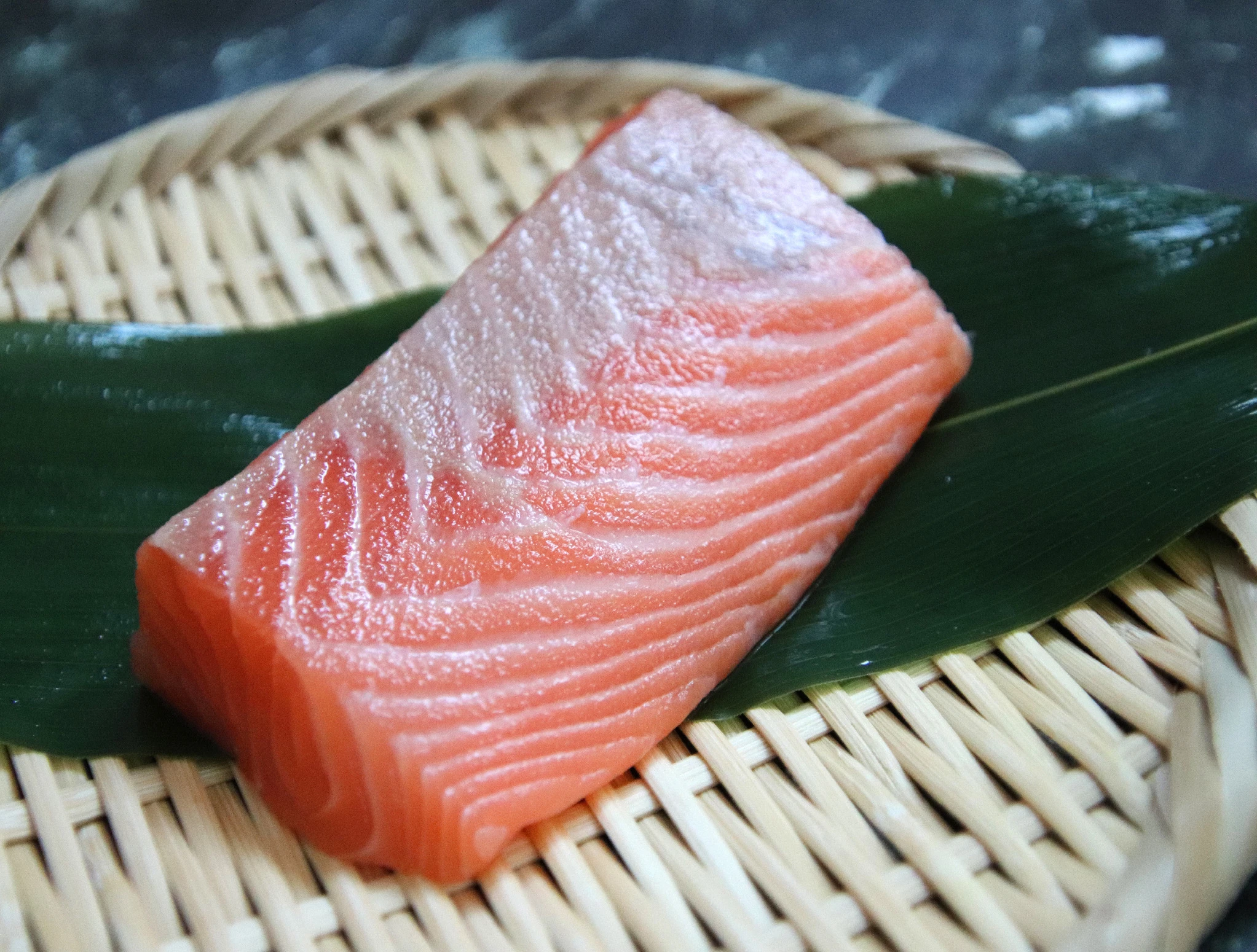 fresh-ora-king-salmon-portion-cut_0.jpg